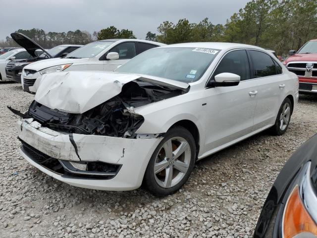 2015 VOLKSWAGEN PASSAT S - 1VWAS7A34FC107492