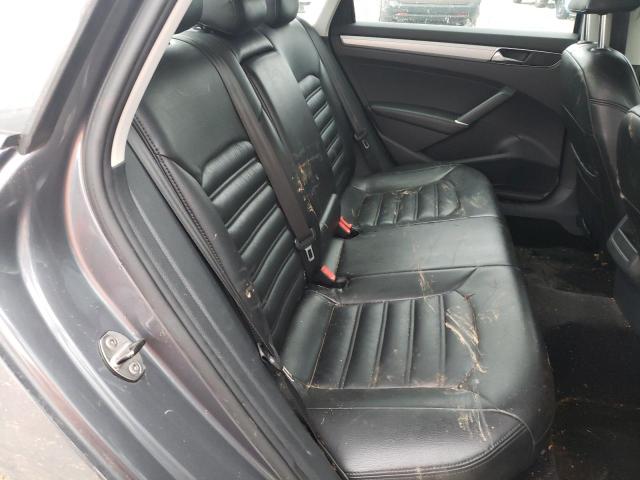 2018 VOLKSWAGEN PASSAT S - 1VWAA7A3XJC003911