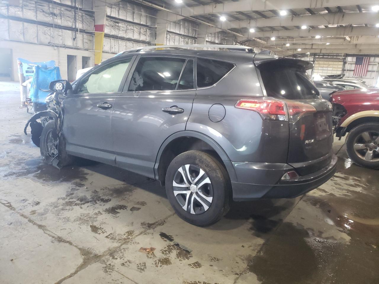 JTMBFREV6HJ709943 2017 Toyota Rav4 Le