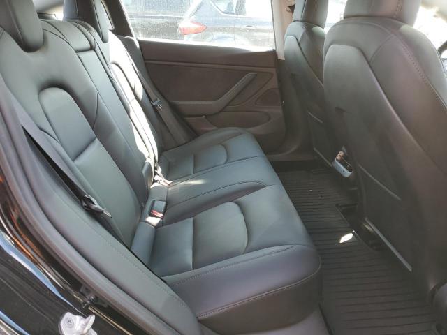 5YJ3E1EAXKF306066 Tesla MODEL 3