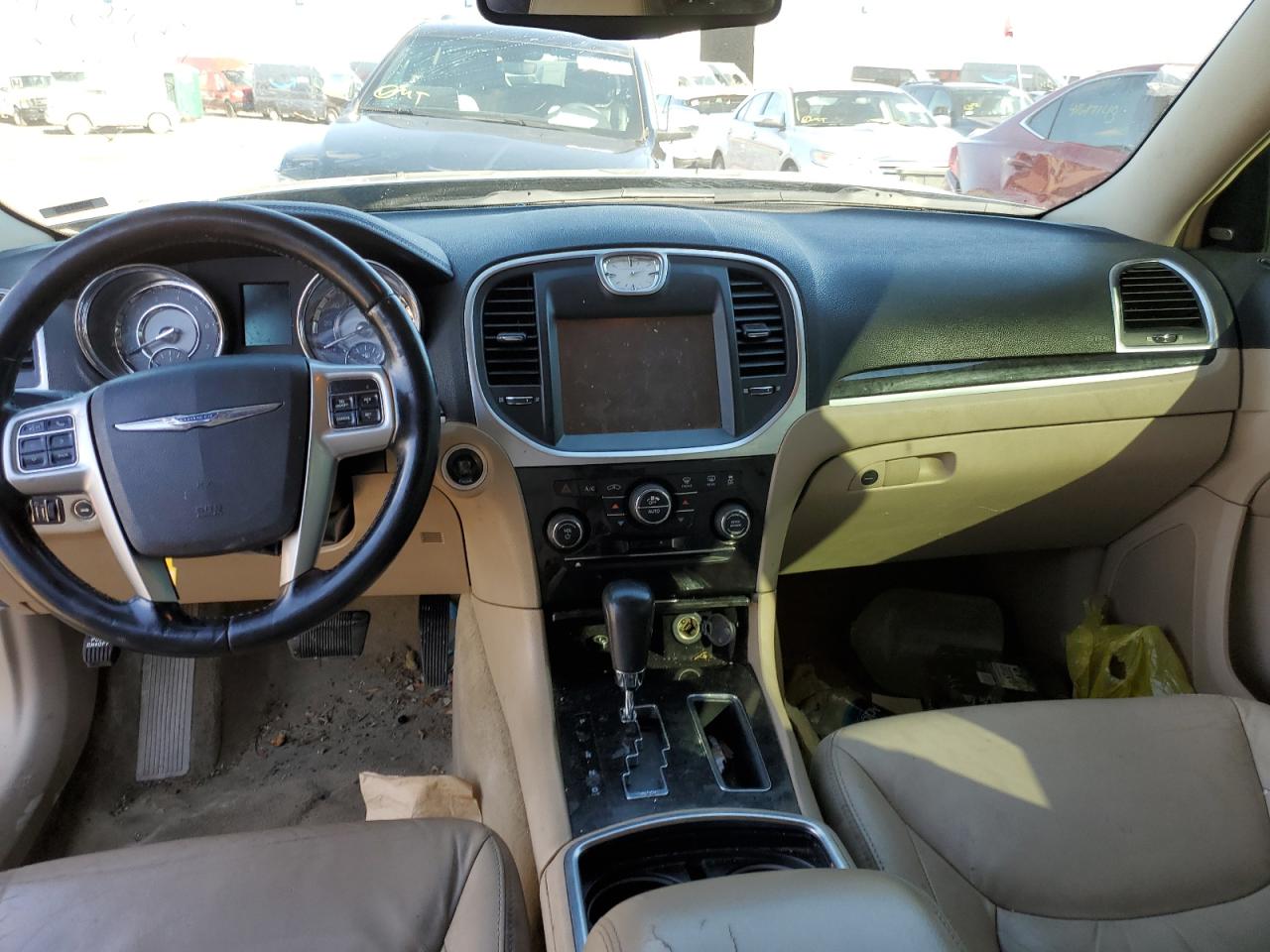 2C3CA5CG1BH599607 2011 Chrysler 300 Limited