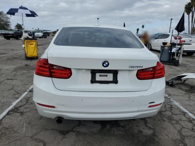 WBA3B1C53FK138243 BMW 320 I
