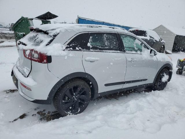 KNDCC3LC8K5258249 KIA NIRO EX