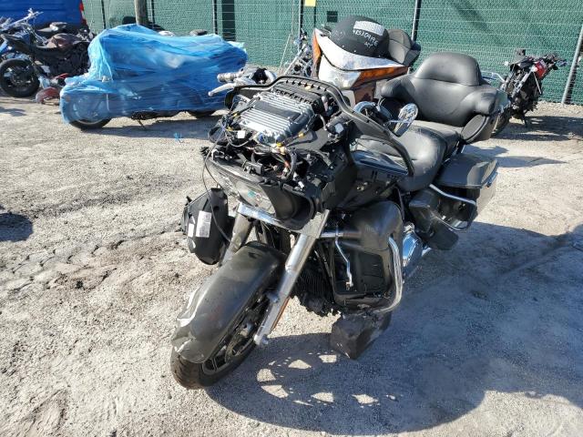 2018 HARLEY-DAVIDSON FLTRU 1HD1KGD1XJB604766