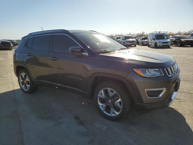 3C4NJDCB9KT790895 Jeep Compass Limited