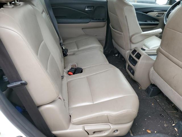 2017 HONDA PILOT TOUR - 5FNYF5H95HB025149
