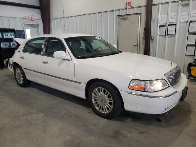 2LNBL8CV2BX761389 Lincoln TOWNCAR