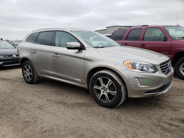 YV4902DZ8E2546355 Volvo XC60