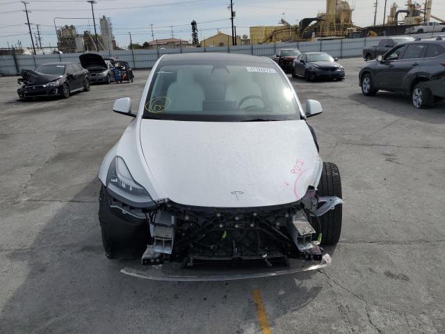 7SAYGDEE4NF339401 Tesla Model Y