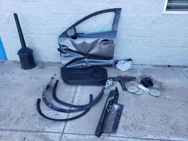 JM1BM1M7XE1108895 Mazda 3 Grand Touring