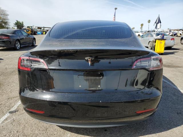 5YJ3E1EA6JF122712 Tesla MODEL 3