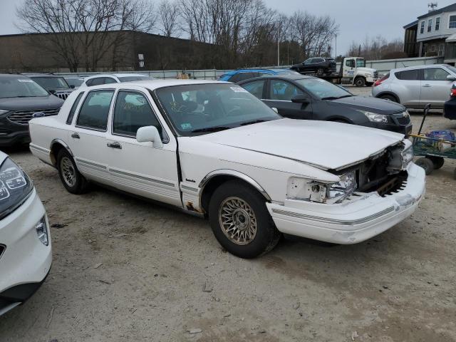 1LNLM81WXVY758757 Lincoln Town Car Executive