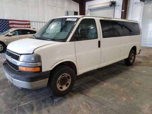 Salvage trucks for sale at Avon, MN auction: 2008 Chevrolet Express G3500