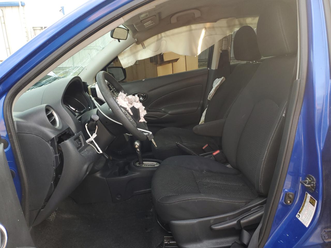 3N1CN7AP2HL813277 NISSAN VERSA 2017