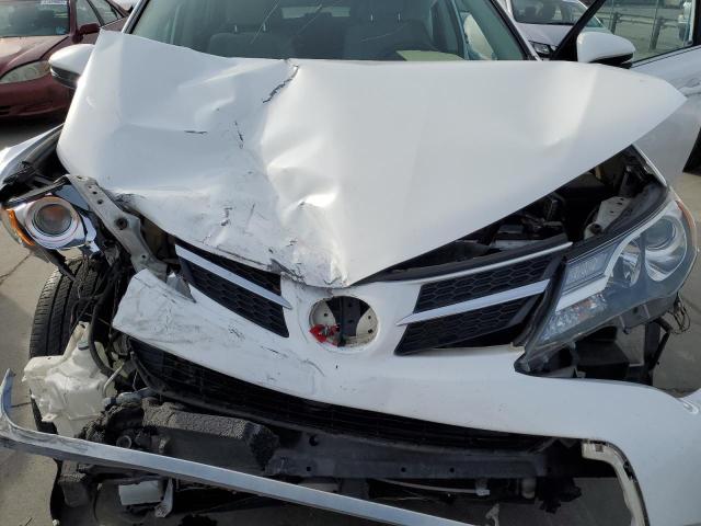 2T3WFREV8FW140383 Toyota Rav4 Xle