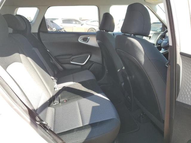 KNDJ23AU6P7841386 KIA SOUL LX