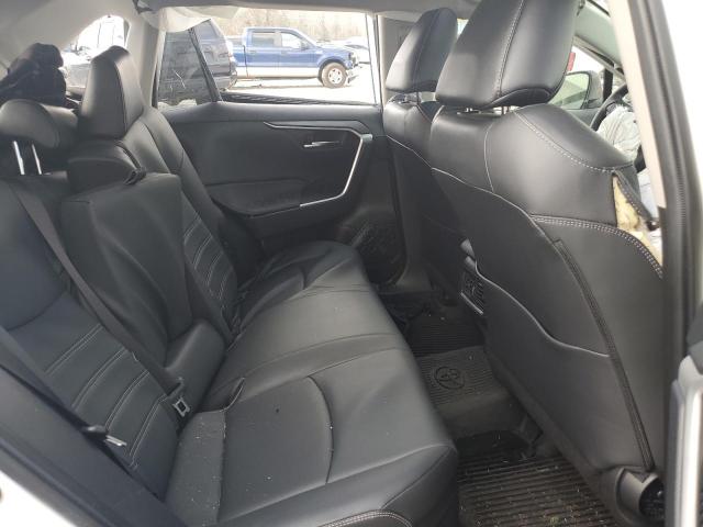 2021 TOYOTA RAV4 XLE P - JTMB6RFV5MD040930
