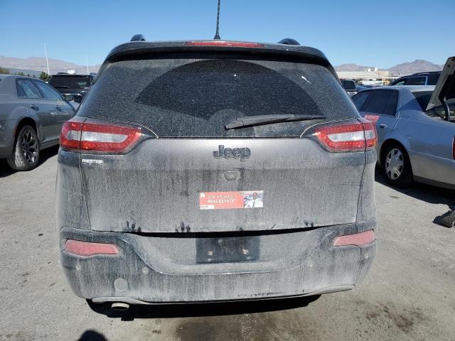 1C4PJLCB5JD611923 Jeep Cherokee Latitude