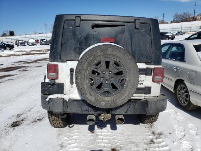 1C4AJWAG4JL883892 Jeep Wrangler Sport