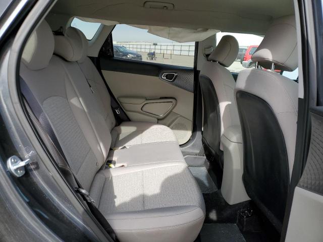 KNDJ23AU2L7716458 KIA SOUL LX