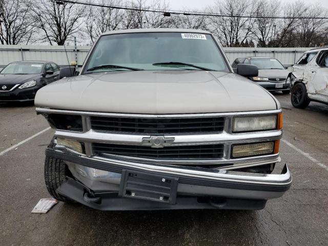 VIN 2GNALCEK8F6230352 1999 CHEVROLET TAHOE no.5