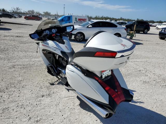 2014 VICTORY MOTORCYCLES VISION TOU - 5VPSW36N2E3028112