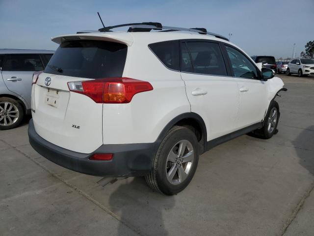 2T3WFREV8FW140383 Toyota Rav4 Xle
