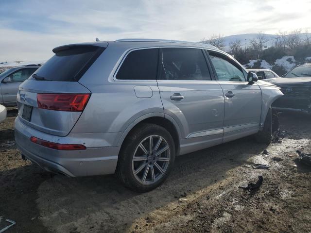 VIN WA1LAAF78KD014075 2019 Audi Q7, Premium Plus no.3