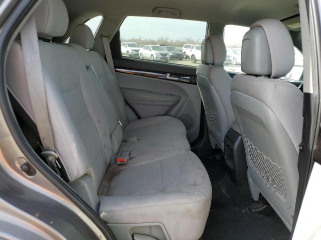 5XYKTDA70FG605383 KIA SORENTO LX