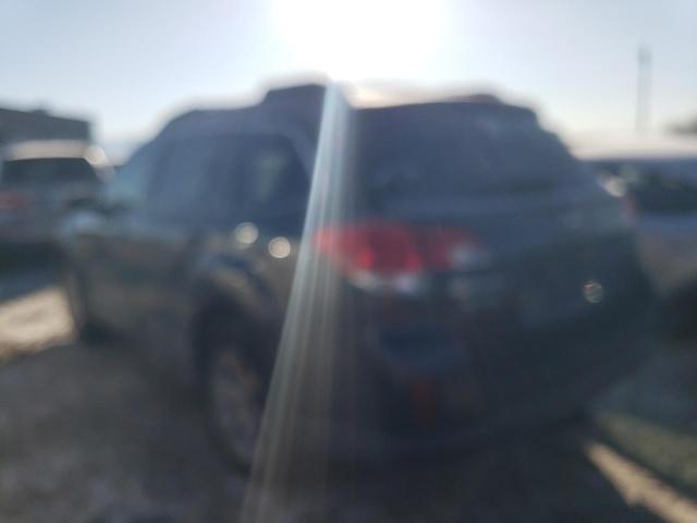 4S4BRCGC1D3318905 Subaru Outback 2.5i Premium