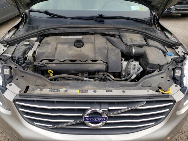 YV4902DZ8E2546355 Volvo XC60
