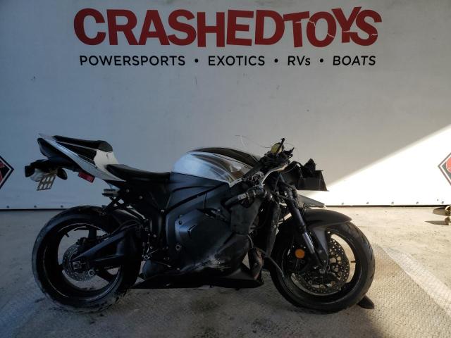 2009 HONDA CBR600 RR - JH2PC40479K201242
