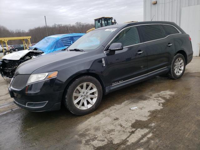 2014 Lincoln MKT 