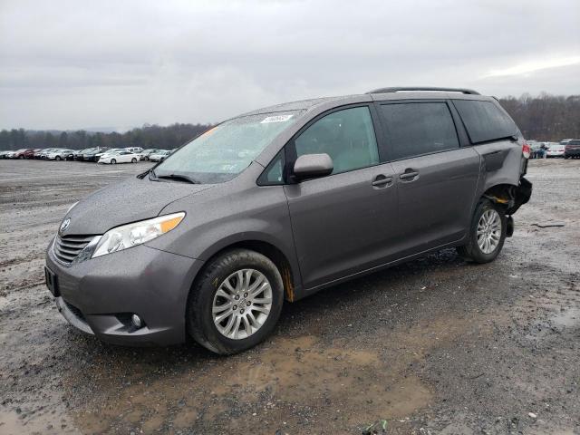 Toyota Sienna 2014