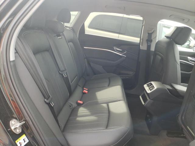 2019 AUDI E-TRON PRE - WA1LAAGE9KB009105