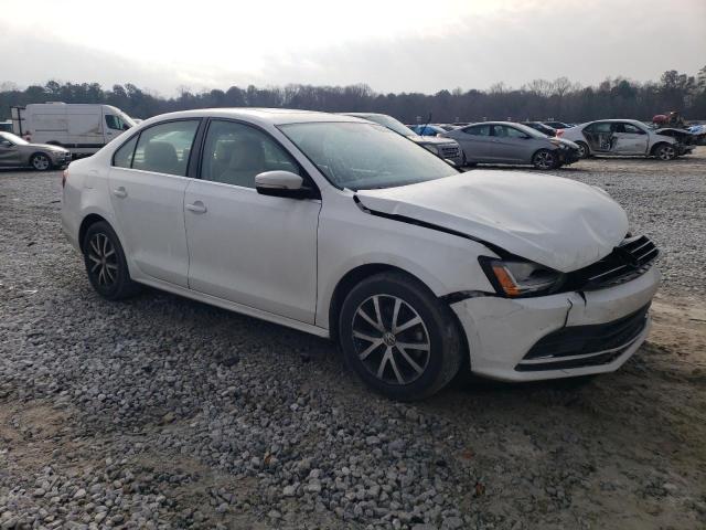 2017 VOLKSWAGEN JETTA SE - 3VWDB7AJ2HM394022