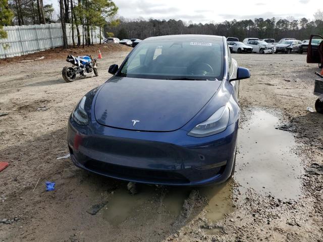 7SAYGDEF8NF337272 Tesla Model Y