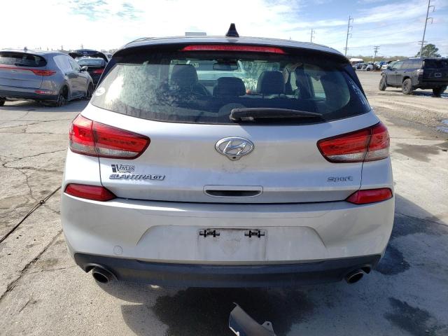 KMHH55LC7JU071581 Hyundai Elantra Gt Sport
