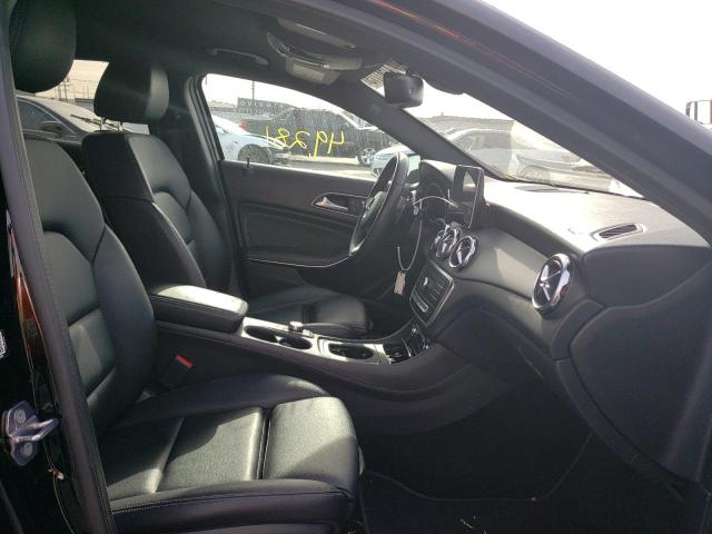 WDCTG4EB5JJ519061 Mercedes-Benz GLA 250