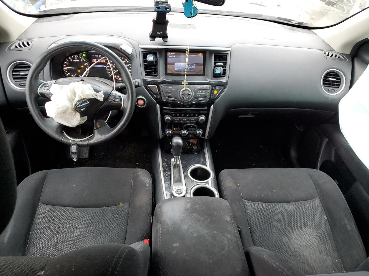 5N1AR2MM5GC621645 NISSAN PATHFINDER 2016