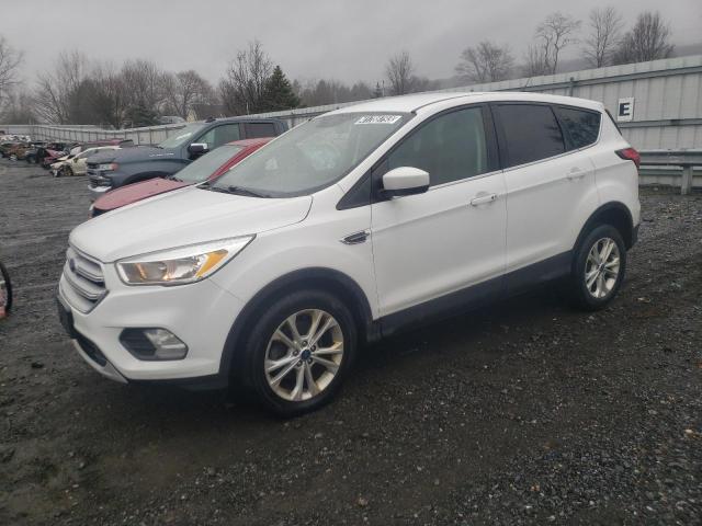 Salvage cars for sale from Copart Grantville, PA: 2019 Ford Escape SE