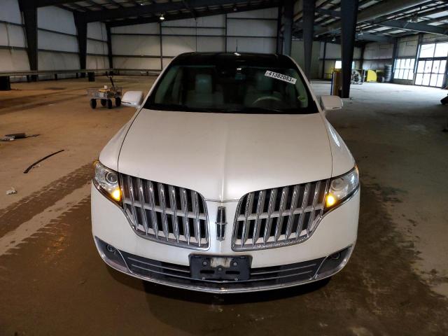 2LMHJ5AT9CBL52678 Lincoln MKT