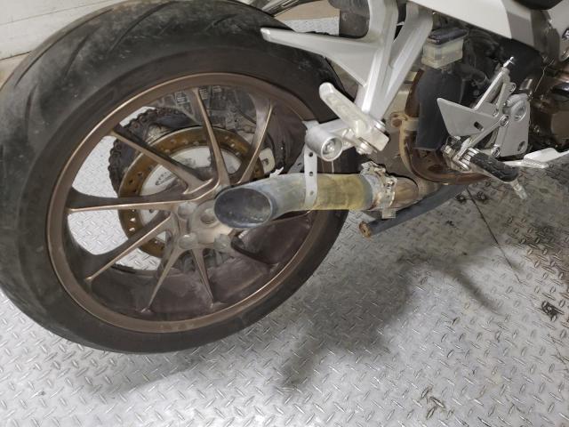 2015 HONDA VFR800 F JH2RC7952FK100014
