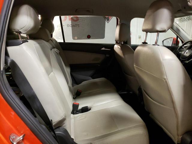 2018 VOLKSWAGEN TIGUAN S 3VV1B7AX1JM012757