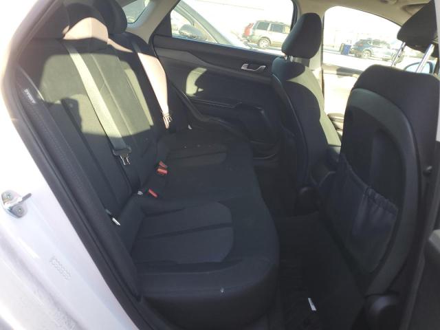 5XXG14J27NG159302 KIA K5 LXS