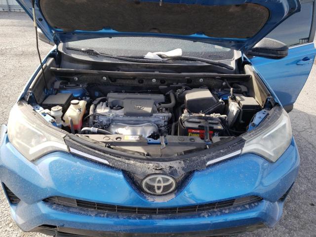 JTMZFREV6HJ124570 Toyota RAV4 LE