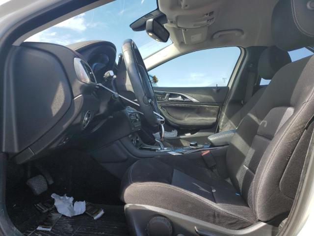 2017 INFINITI QX30 BASE - SJKCH5CP6HA038329