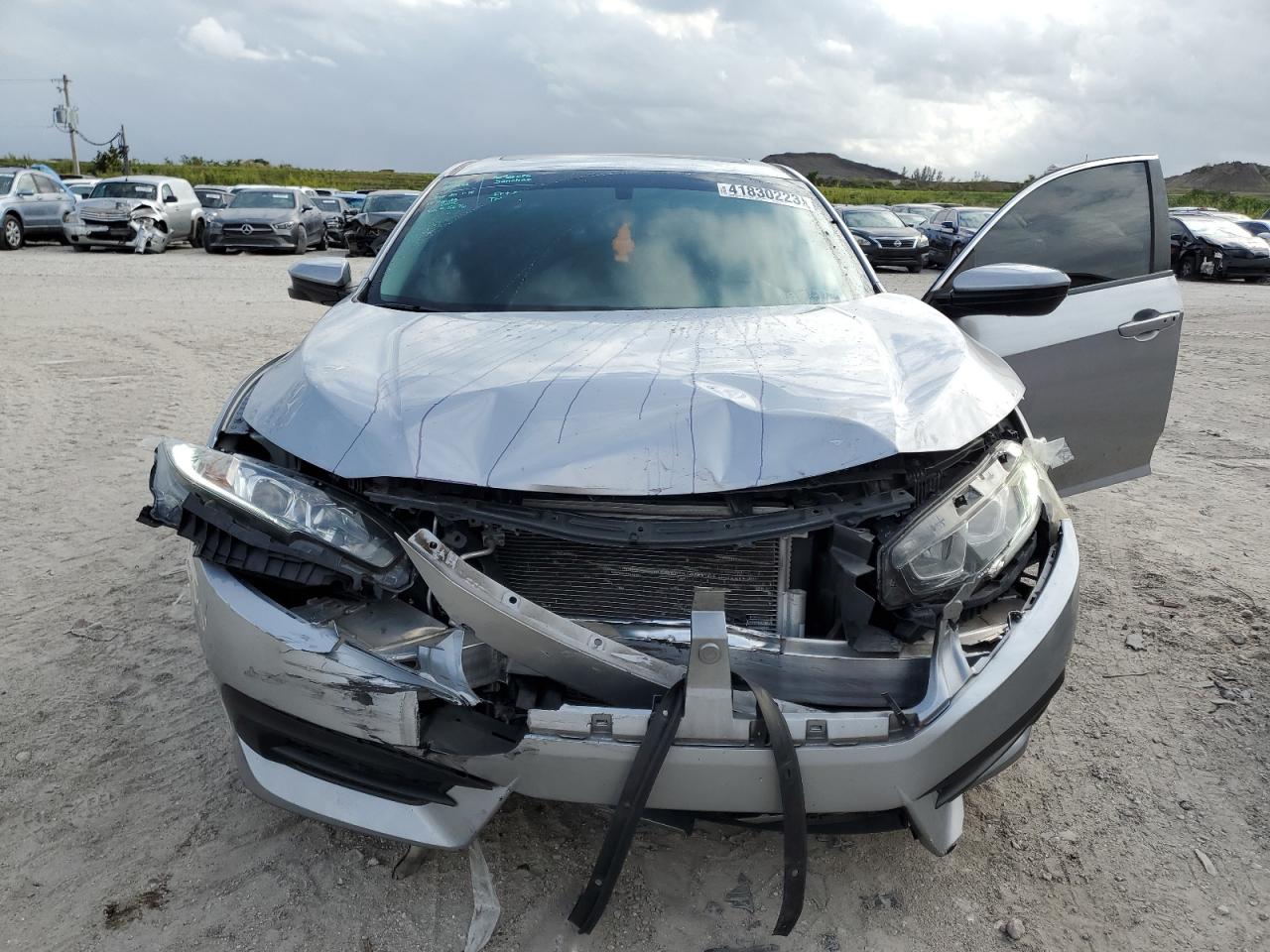 2HGFC2F71JH605676 HONDA CIVIC 2018