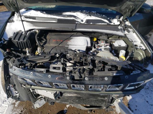 3C4NJDBB6JT320906 Jeep Compass Latitude