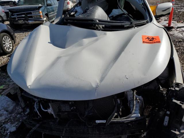 JN1BJ1CR3HW114608 Nissan Rogue Sport S